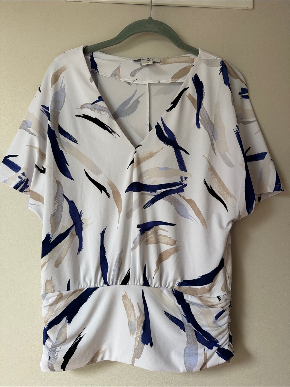 WHBM V-Neck Printed Blouse - White with Navy & Taupe Brushstrokes